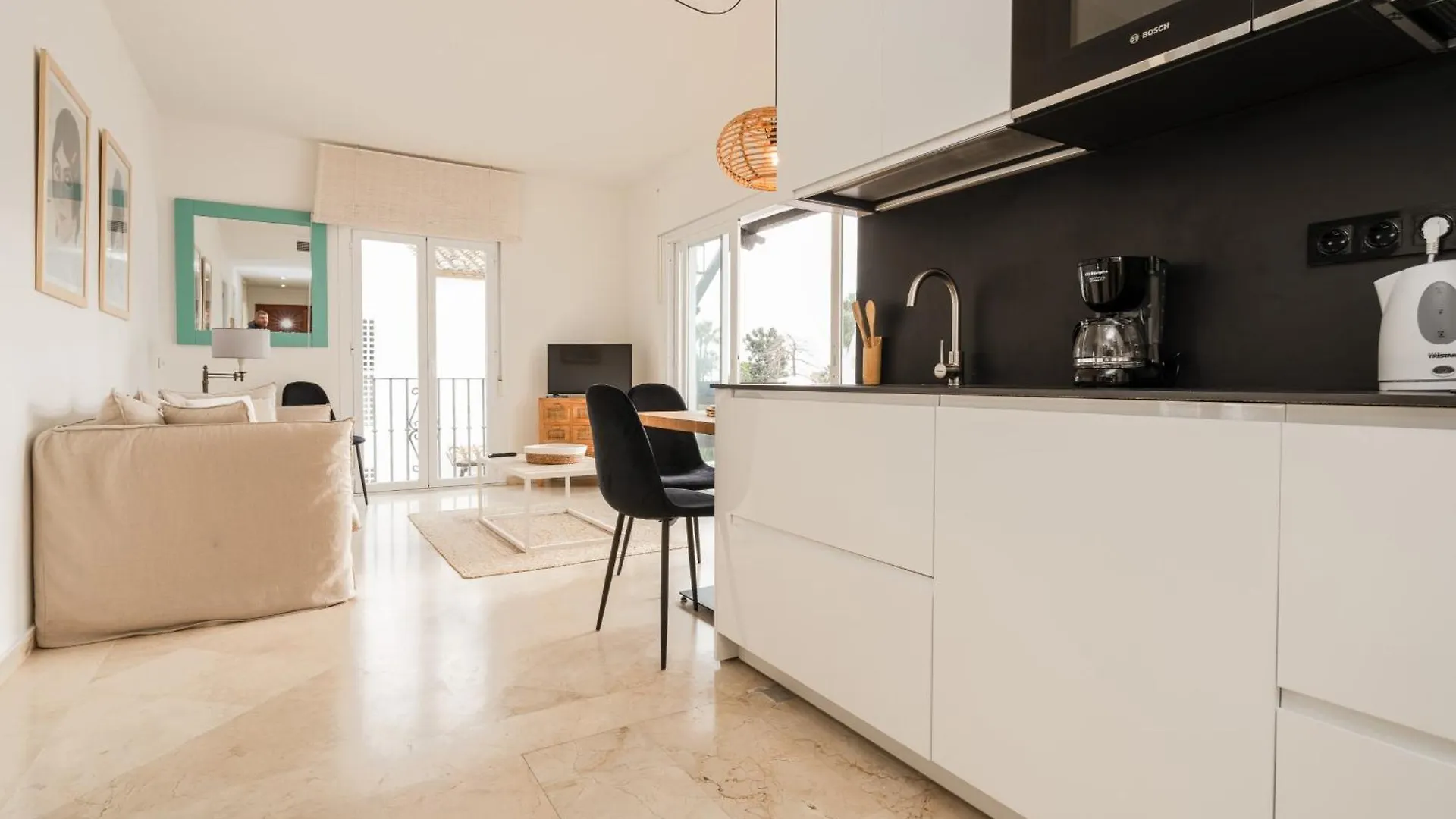 Costalita Corner Apartment Estepona Spain